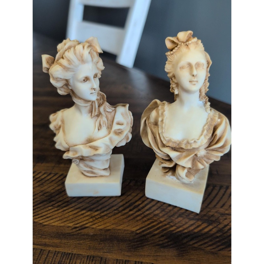 Vintage K's Collection Resin Woman Bust Figure Set Of 2